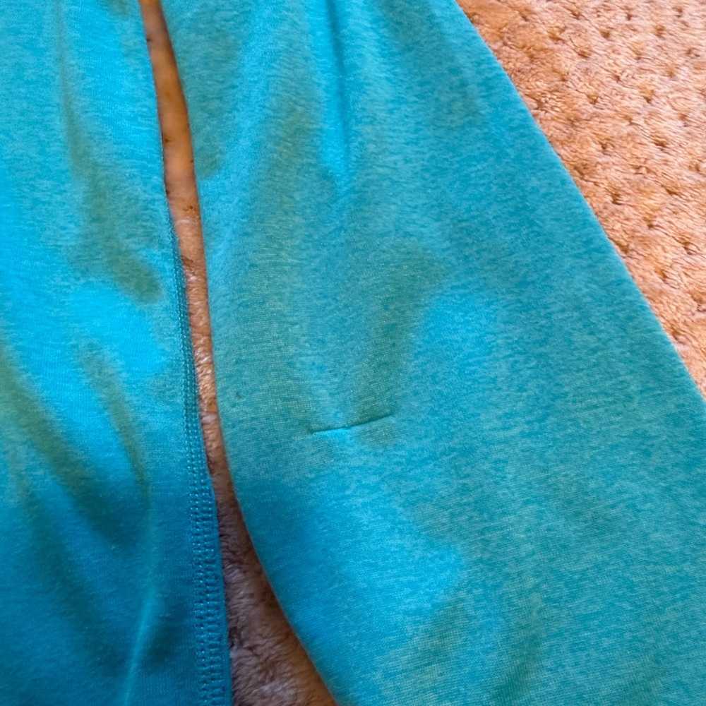 Boys Medium Nike Bundle - Picture 5 of 8
